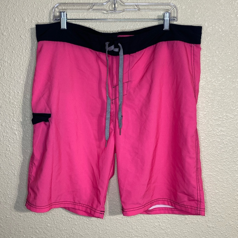 Carbon Board Shorts NWOT Size 38